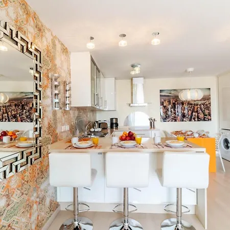 A Few Steps From The Beach Of Las Vistas Apartment Los Cristianos (Tenerife)